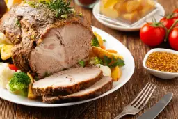 Jak długo piec karkówkę? Najlepsze techniki na soczyste mięso