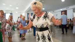 Uniwersytet trzeciego wieku Jarocin - wsparcie i aktywność dla seniorów