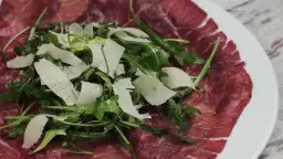 Jak zrobić carpaccio z wołowiny - prosta receptura na idealne danie