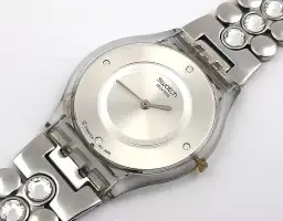 Zegarek damski Swatch srebrny - porównanie modeli i ceny