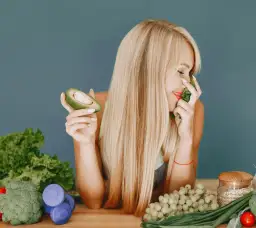 Czy studia dietetyczne są trudne? Odkryj wyzwania i satysfakcję