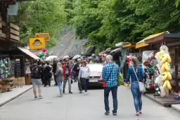 Gdzie można wykorzystać bon turystyczny bez noclegu? Odkryj możliwości