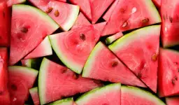 Orzeźwiający drink z arbuzem i Sprite – idealny na upalne dni