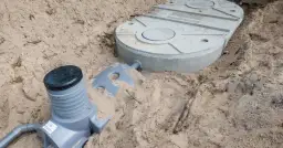 Nielegalna przydomowa oczyszczalnia ścieków - poznaj kary i konsekwencje