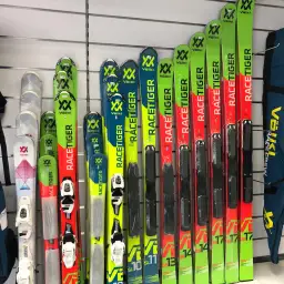 Jaka długość nart dla dziecka? Uniknij błędów przy wyborze sprzętu