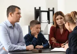 Alimenty przy opiece naprzemiennej - jakie alimenty przy opiece wspólnej