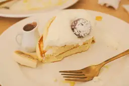 Gdzie zjeść w Warszawie? Odkryj ukryte perełki kulinarne