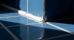 Jak wymienić fugi w łazience samodzielnie: praktyczny poradnik krok po kroku