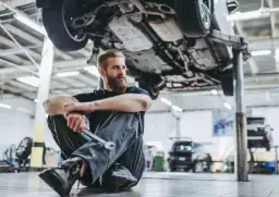 Jak założyć warsztat mechaniczny bez zbędnych formalności i kosztów