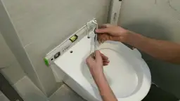 Jak podłączyć muszlę klozetową bez błędów - krok po kroku do sukcesu