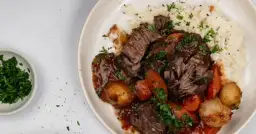 Jak marynować wołowinę żeby była miękka: sprawdzone metody i składniki