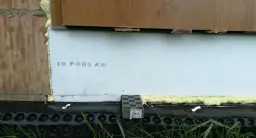 Czy wyciągać kliny po montażu okien? Kluczowe informacje i porady