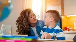 Jak postępować z aspergerowcem, aby poprawić komunikację i wsparcie