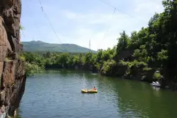 Gdzie pod namiot nad jezioro dolnośląskie - najlepsze miejsca na biwak