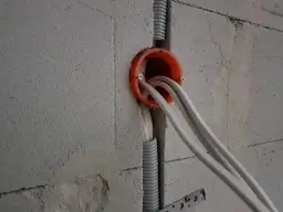 Jak wybrać idealny kabel do instalacji elektrycznej? Poradnik