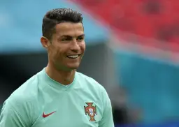 Cristiano Ronaldo zarobki: Ile naprawdę zarabia miliarder CR7?