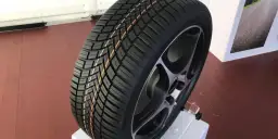 Czy opony całoroczne są dobre? Odkryj ich wady i zalety