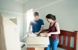 Jak remontować mieszkanie bez stresu: krok po kroku z poradami ekspertów