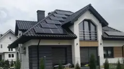 Wady i zalety energii słonecznej - poznaj plusy i minusy paneli fotowoltaicznych