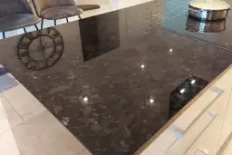 Blat granitowy 2 czy 3 cm - co wybrać, aby uniknąć rozczarowania?