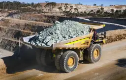 Klopoty producentow lsniacego metalu. Rzad rezygnuje z podatkow za nikiel - dlaczego?