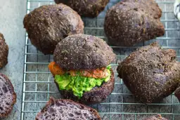 Jakie są sekrety puszystych bułek bezglutenowych, które zachwycą?