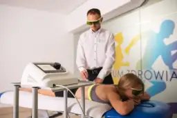 Na co pomaga laser w rehabilitacji? Odkryj jego niezwykłe korzyści