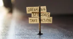 Afirmuje: Jak afirmacje mogą zmienić twoje życie na lepsze