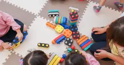 Adaptacja do przedszkola: Jak pomóc dziecku bez łez?