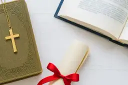 Literatura parenetyczna: odkryj, jak kształtowała ideały i świat.