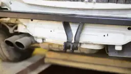 Ile kosztuje montaż haka? Sprawdź, co wpływa na cenę usługi