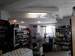 Gdzie znaleźć hurtownie budowlane w Strzegomiu i Zielonej Górze?