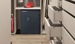 Sejf do zabudowy: Ukryj cenne przedmioty w ścianie lub meblu