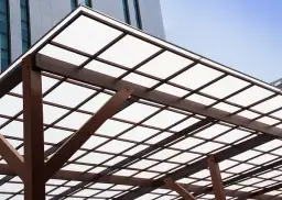 Czy poliwęglan jest szkodliwy? Odkryj prawdę o BPA i bezpieczeństwie