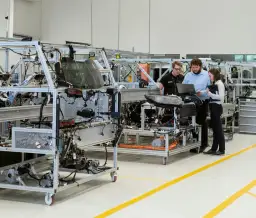 Kiedy powinna być przeprowadzana ocena ryzyka zawodowego, aby uniknąć zagrożeń?