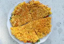 Szybkie i smaczne pomysły na obiad z jajek i makaronu, które pokochasz