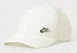 Jak prać czapkę z daszkiem Nike, aby jej nie uszkodzić?