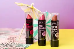Bálsamo labial con protector solar: protege tus labios del sol y la sequedad