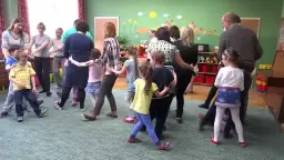 Zabawy integracyjne dla rodziców i dzieci, które wzmocnią Waszą więź