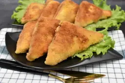 Co zrobić z chleba na obiad: 7 pysznych przepisów na dania z resztek