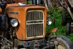 Ile waży Ursus C-330? Masa, DMC i kluczowe modyfikacje