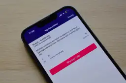 Na ekranie telefonu widać informację o wymianie biletu Intercity. Możesz przebukować bilet na dowolny inny tego samego przewoźnika.