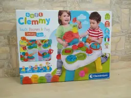 Stolik sensoryczny Clementoni: Analiza ekspertki i opinie rodziców