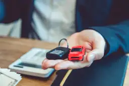 Czy wynajem długoterminowy się opłaca? Odkryj ukryte koszty i zalety