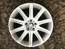 Jakie felgi do BMW E65: unikaj błędów przy wyborze i montażu