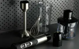 Czy można używać blendera do gorącej zupy? Bezpieczne metody miksowania