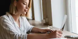 Czy student jest ubezpieczony w NFZ? Ważne informacje o ubezpieczeniu zdrowotnym