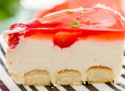 Ile galaretek na 1 kg sera do sernika na zimno, aby się udał?