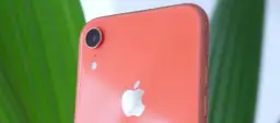 IPhone XR recenzja - czy warto go kupić? Mocne i słabe strony