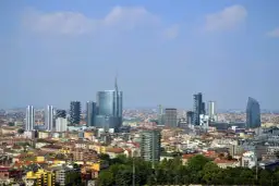 Czy w Mediolanie jest bezpiecznie? Poznaj zagrożenia i bezpieczne dzielnice